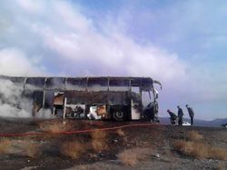 اتوبوس مسافری بری مشهد- تهران آتش گرفت
