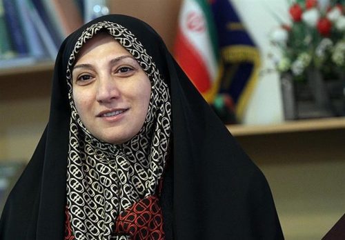 زهرا نژاد بهرام از سیاست مداران اصلاح طلب است