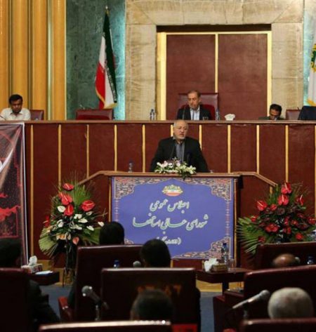 محمد جواد حق شناس در شورای عالی استان ها به ریاست مهندس مرتضی الویری
