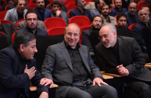 محمد سالاری در کنار محمد باقر قالیباف شهردار سابق تهران و دکتر صالحی، رییس سازمان انرژی اتمی