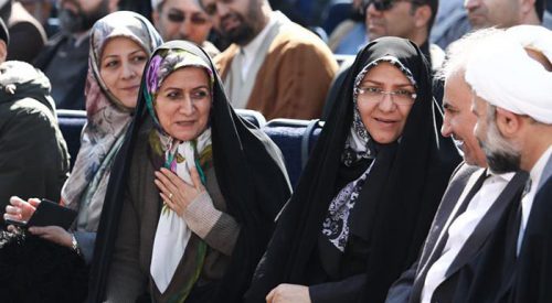 خانم صدر اعظم نوری عضو شورای راهبردی زنان فرهیخته دانشگاه آزاد
