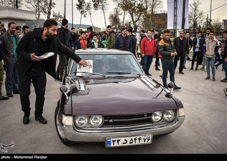 گردهمایی خودروی‌های کلاسیک در لاهیجان/گزارش تصویری