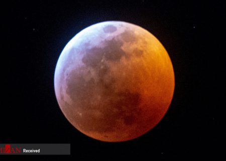 ابر ماه خونین/گزارش تصویری