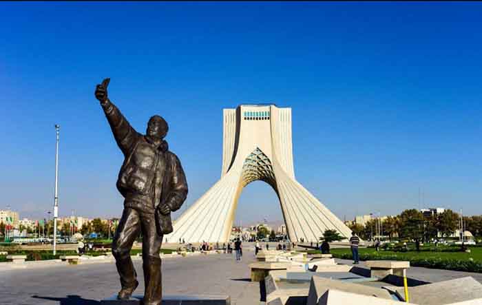  خدمات و امکانات برج آزادی تهران