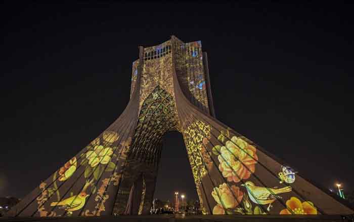 بازدید از برج آزادی