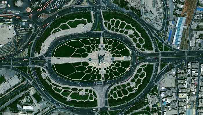 تصویر هوایی از برج آزادی تهران 