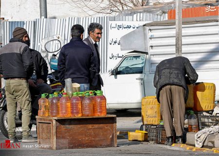 دستفروشی بنزین در خیابان‌های تهران!
