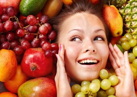 بهترین میوه برای پوست : ۱۰ میوه مفید برای شادابی و زیبایی پوست