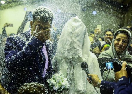 عروسی دختر و پسری از سیل‌زدگان آق‌قلا | تصاویر