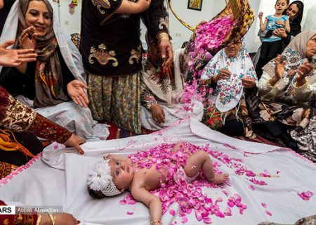 آیین گل‌غلتان نوزادان در امیریه/گزارش تصویری