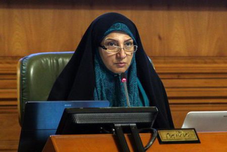عضو شورای شهر تهران از ارسال دستگاه زباله سوز چینی به قم انتقاد کرد
