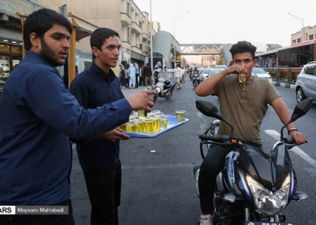 فقط به عشق علی (ع)، در خیابان‌های تهران/ گزارش تصویری
