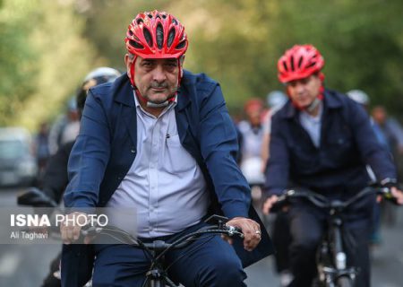 رکاب‌زنی مدیران رسانه‌ها با شهردار تهران/گزارش تصویری