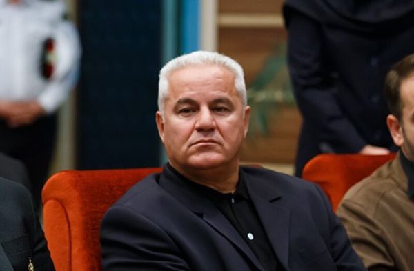 فرشاد پیوس