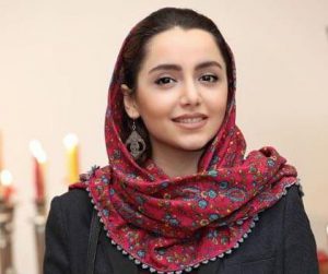 نازنین بیاتی