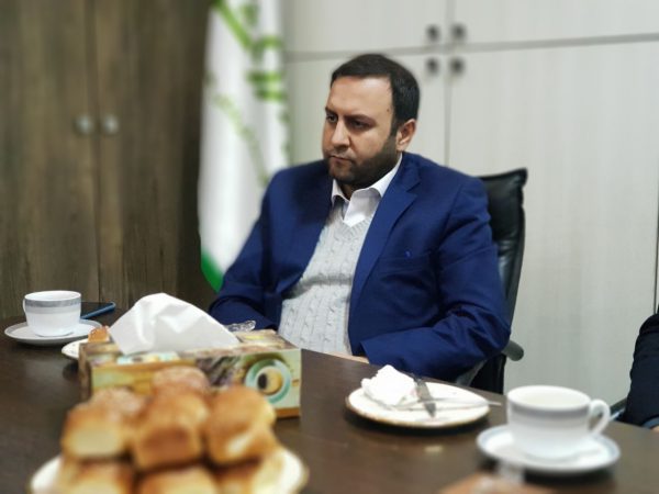 محسن پیرهادی