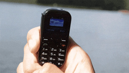 رونمایی از کوچکترین موبایل دنیا+عکس