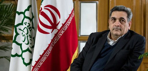 نامه شهردار تهران به دفتر رهبری ؛ درخواست تامین منابع از صندوق توسعه ملی برای خرید اتوبوس و واگن مترو