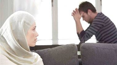 هشدار به زوج‌های جوان: همسرتان را کنترل نکنید/هی نپرسید کجا بودی؟کی رفتی؟ کی پیشته؟