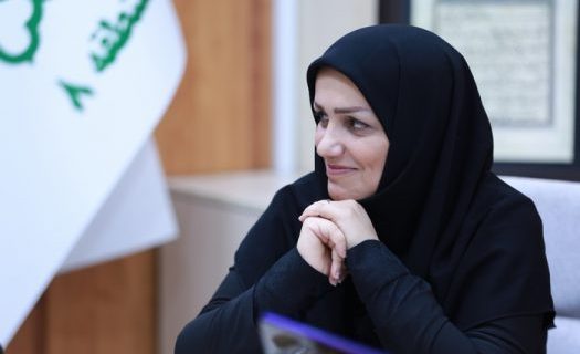 مهناز استقامتی
