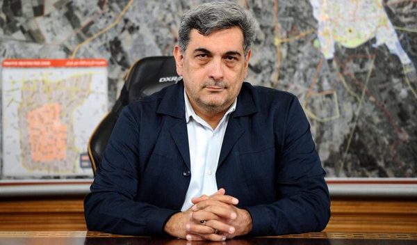 پیروز حناچی