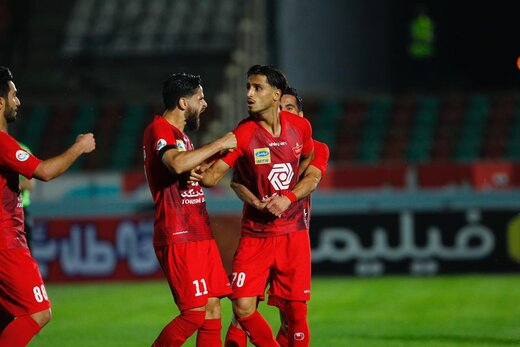 دو بازیکن تیم فوتبال پرسپولیس