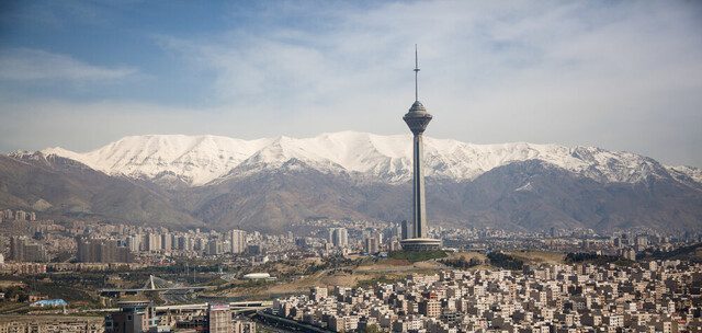 فرونشست در شمال و جنوب تهران