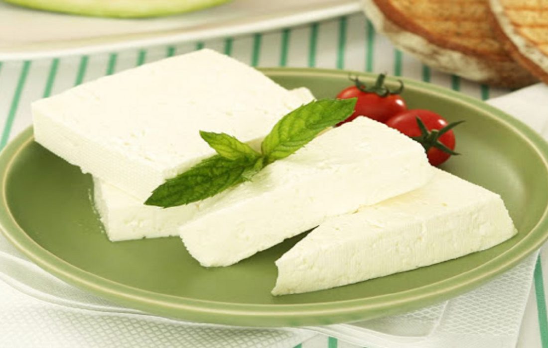 خواص و مضرات پنیر که قبل از مصرف آن بهتر است بدانید