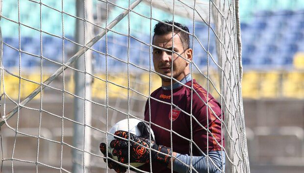 حامد لک دروازه‌بان تیم فوتبال پرسپولیس