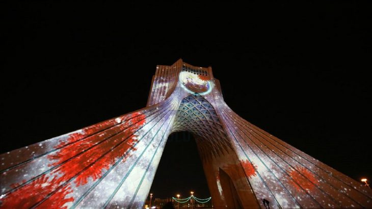 همدردی با ملت مظلوم افغانستان روی برج آزادی