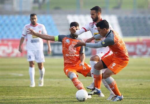 پرسپولیس و سایپا