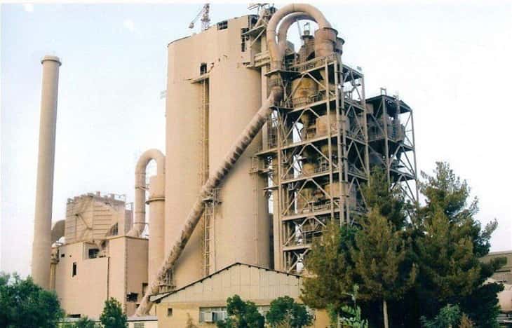 مخازن مازوت کارخانه سیمان تهران