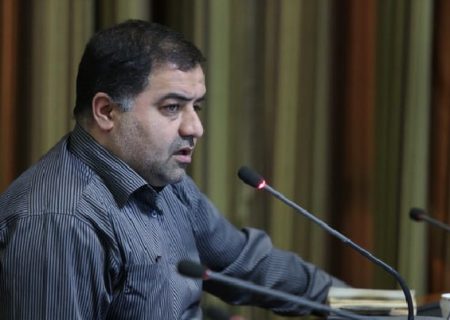 مجید فراهانی : بسیاری از ساختمان های دولتی پروانه ندارند