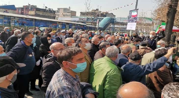 بازداشت یک بازنشسته در تجمع