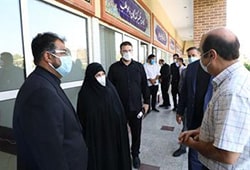 سوده نجفی عضو شورای اسلامی شهر تهران در بازدید از بهشت زهرا