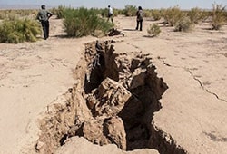 فرونشست تهران