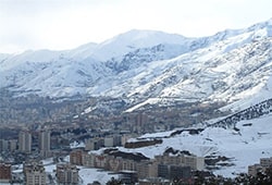 اولین برف پاییزی ارتفاعات پایتخت را سفیدپوش کرد
