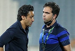 مربی تیم فوتبال استقلال