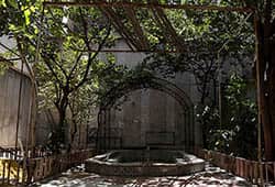 فروغ فرخزاد خانه