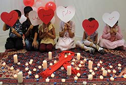 اچ آی وی کودکان یتیم