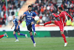 استقلال پرسپولس