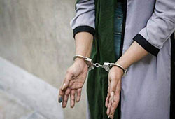 دستگیری زنی که در پوشش پرستار از سالمندان سرقت می‌کرد