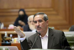 شهردار تهران در انتخاب مدیران دقت ندارد