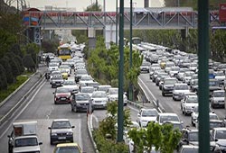 حجم بالای ترددها و شروع ترافیک در معابر شهر تهران